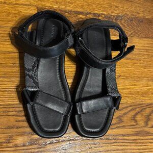 Vince Carver Sport Sandal Black Crocodile W Sz 9